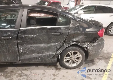 2019 Chevrolet Cruze Lt z USA, uszkodzony, nr VIN 1G1BE5SMXK7113139